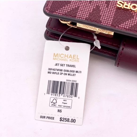 Michael Kors Jet Set Medium Two-Tone Logo Wallet - Picture 8 of 11